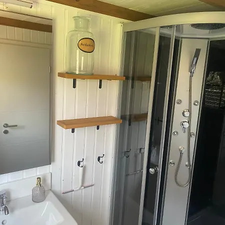 Tiny House 300 Meter Vom Zentrum Entfernt * Eberswalde