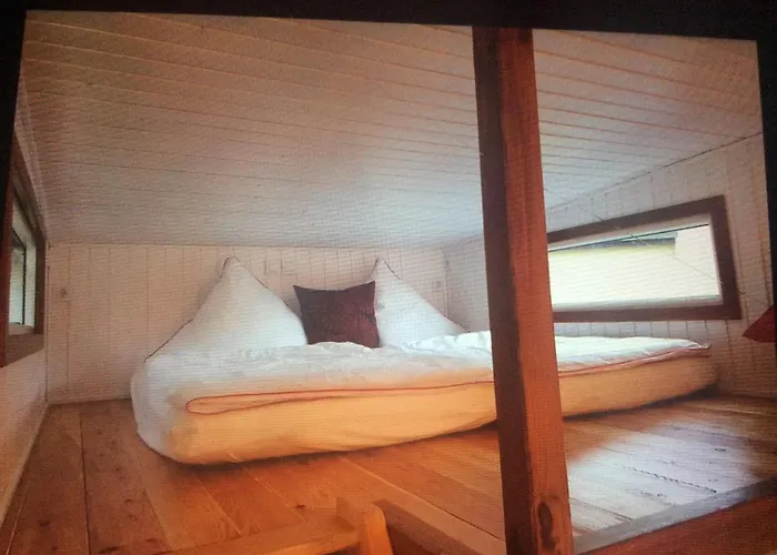 Tiny House 300 Meter Vom Zentrum Entfernt بيت للعطل Eberswalde