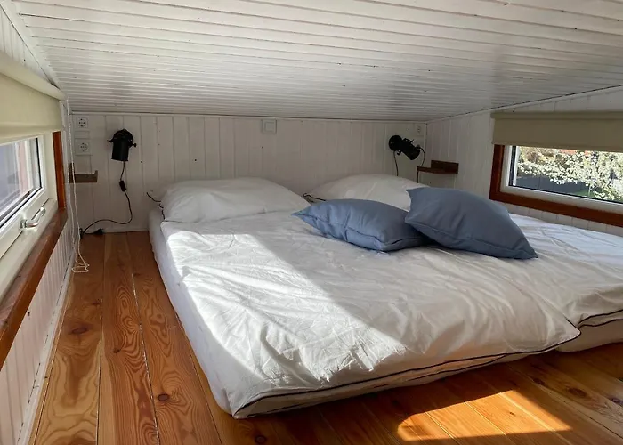 Tiny House 300 Meter Vom Zentrum Entfernt 펜션 Eberswalde