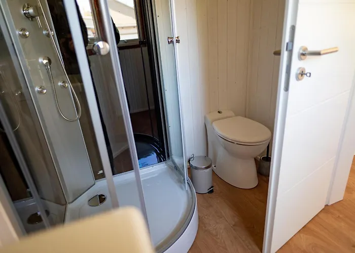 بيت للعطل Tiny House 300 Meter Vom Zentrum Entfernt